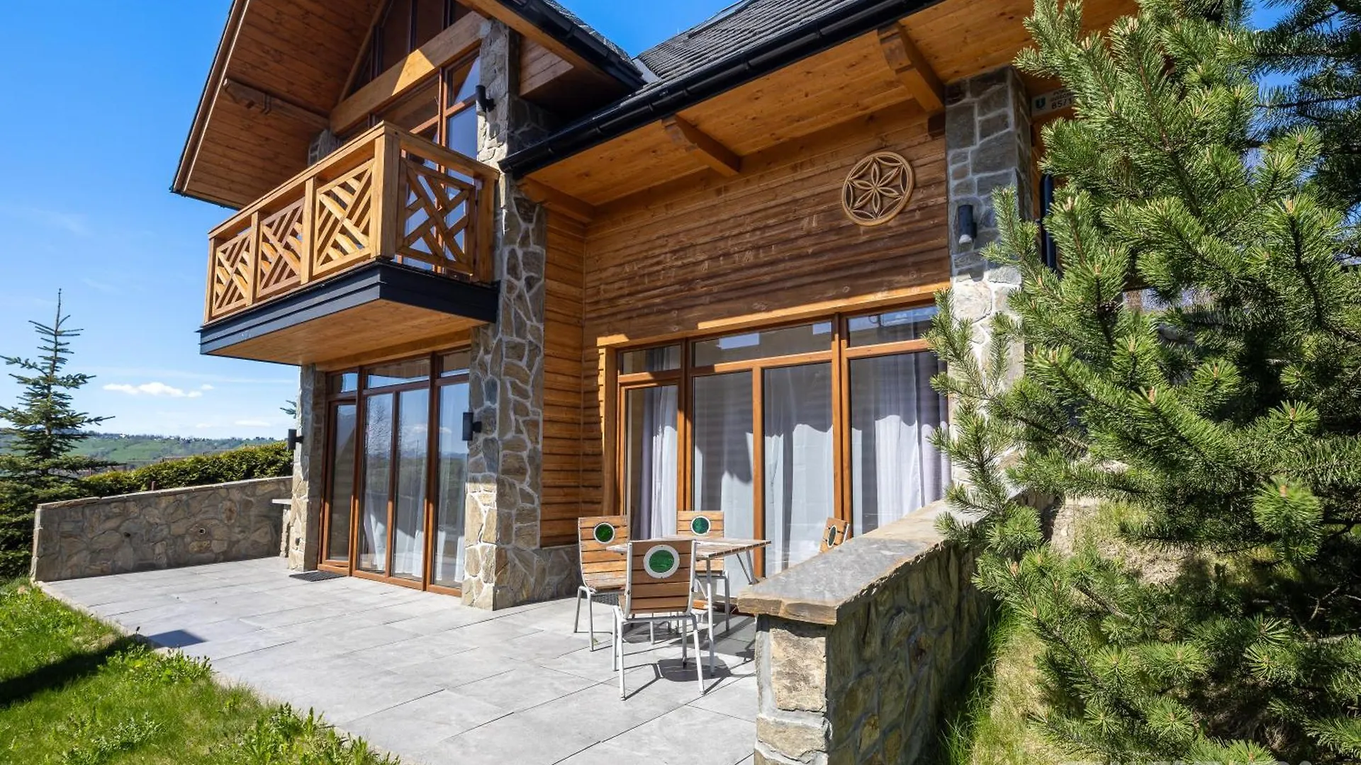 Domki Regionalne Tatrzanskie Echo Z Widokiem Na Tatry Zakopane 0*,  Poland