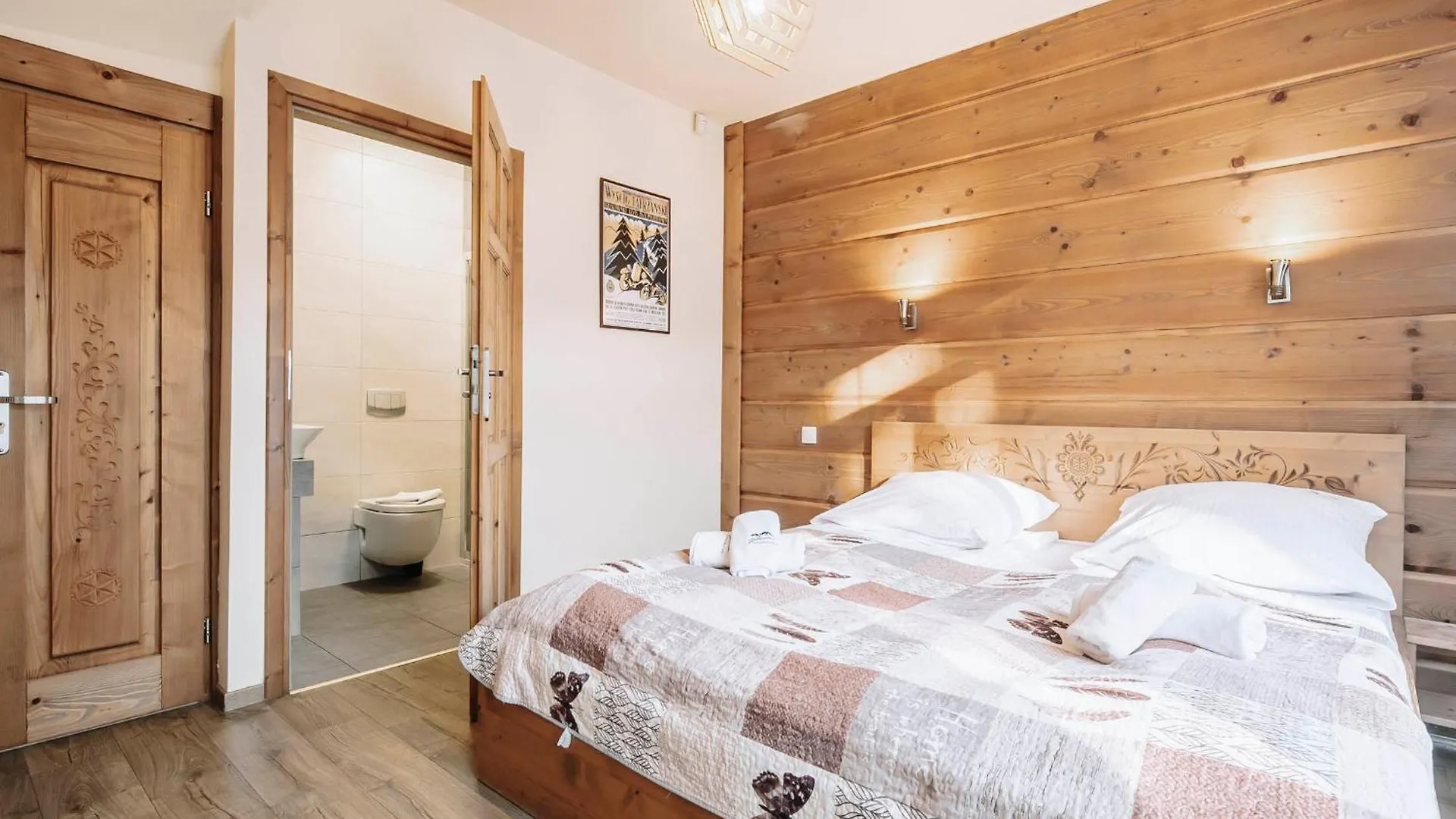 Domki Regionalne Tatrzanskie Echo Z Widokiem Na Tatry Zakopane Chalet