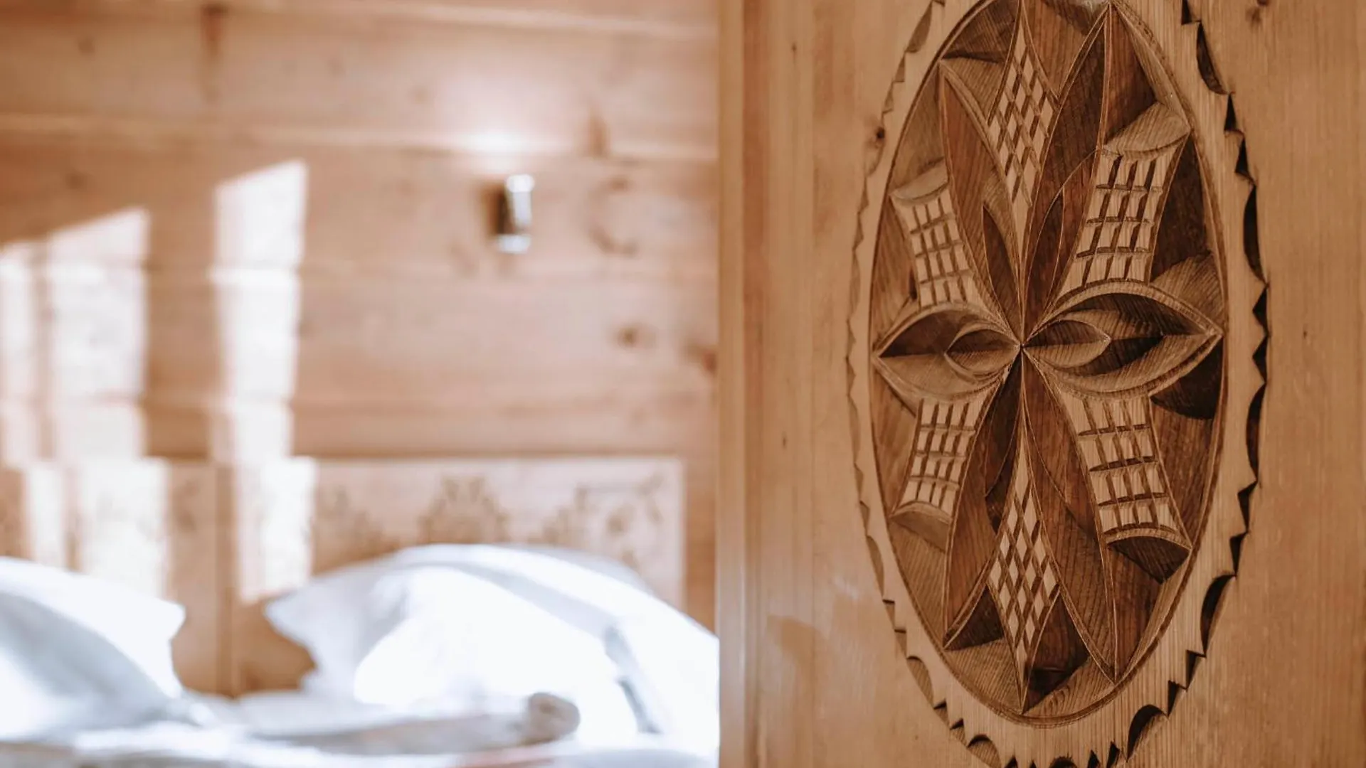 Chalet Domki Regionalne Tatrzanskie Echo Z Widokiem Na Tatry Zakopane Poland
