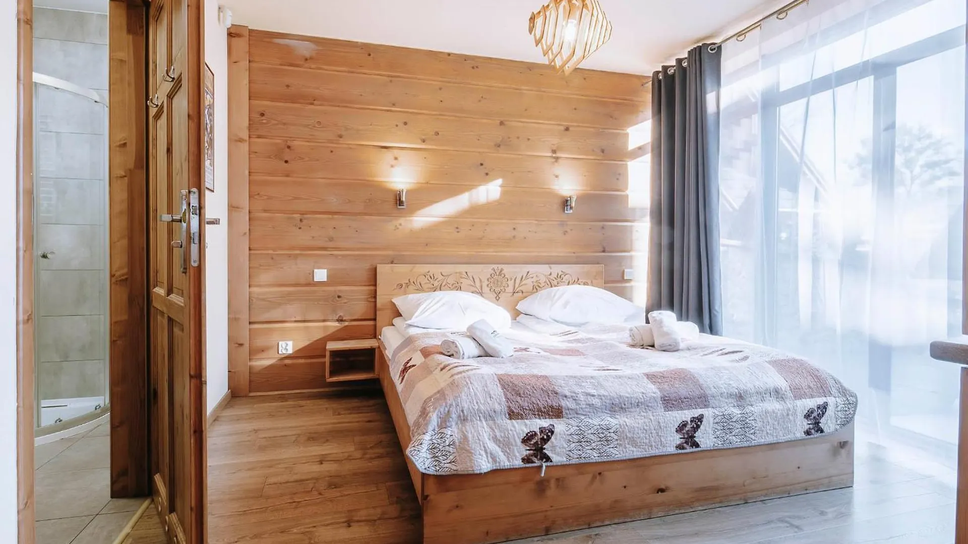 Chalet Domki Regionalne Tatrzanskie Echo Z Widokiem Na Tatry Zakopane Poland